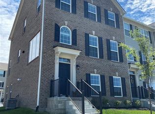 7267 Barker St, Carmel, IN 46033