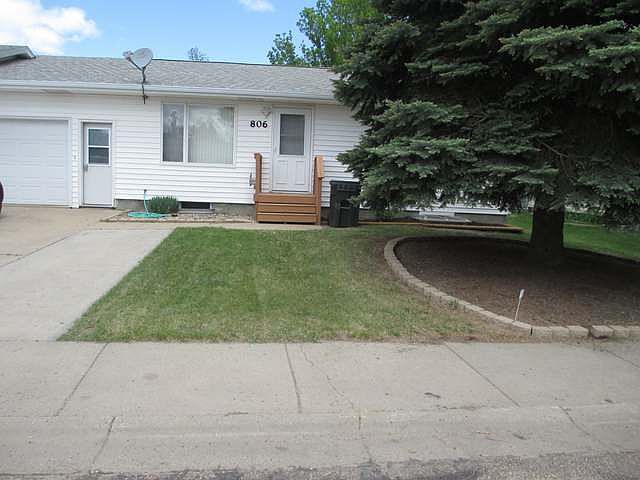 1st image of 806 Mannhaven St
