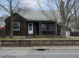 535 Bullocks Point Ave, Riverside, RI 02915