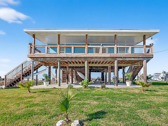 4th image of 154 Poop Deck Ln