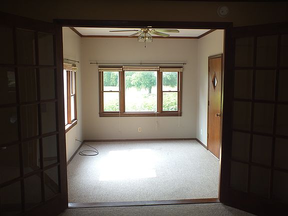 Sun Room / Bedroom #4