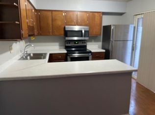 7558 Hazelcrest Dr, Hazelwood, MO 63042