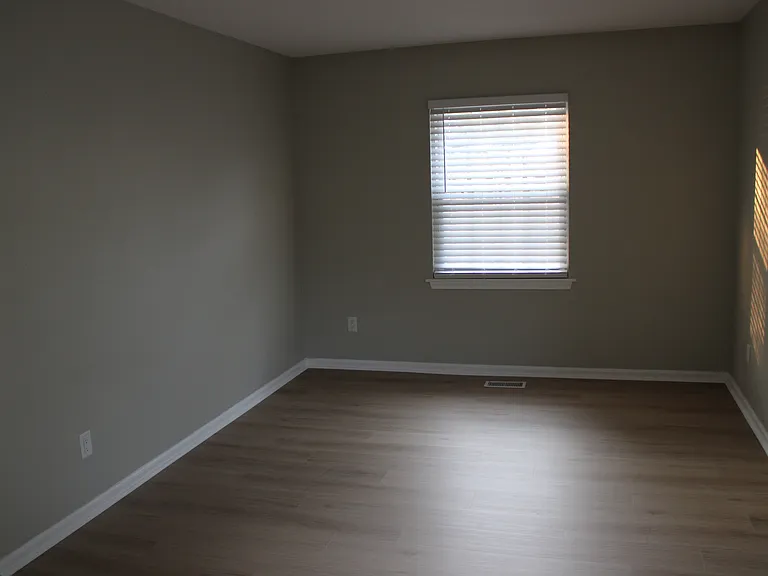 168 Oberlin Ter — Photo 20