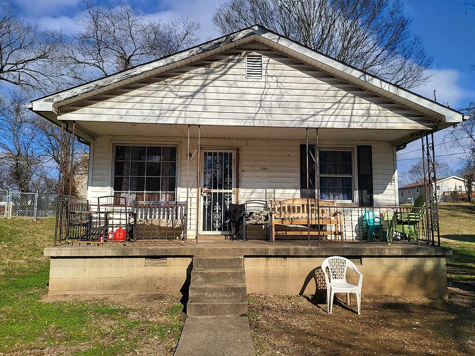 1st image of 1211 Cedar St