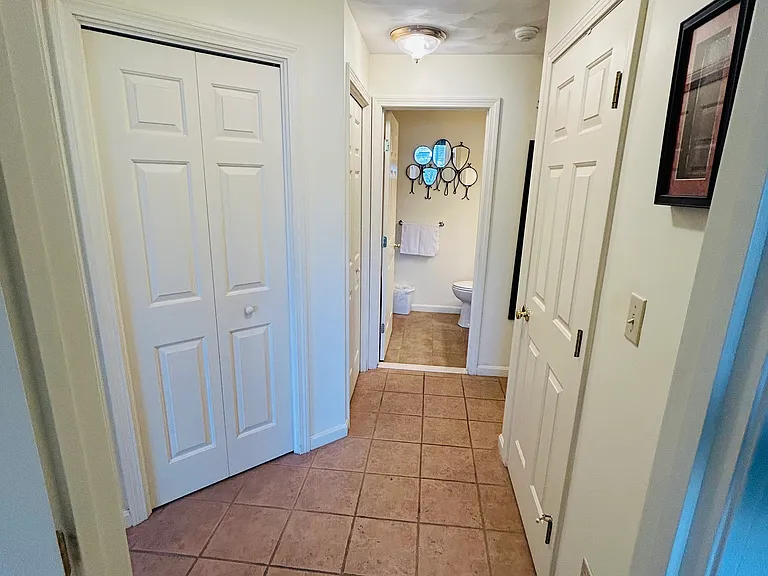 1800 Douglas Ave #101 — Photo 18