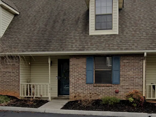 9030 Fountain Brook Ln, Knoxville, TN 37923