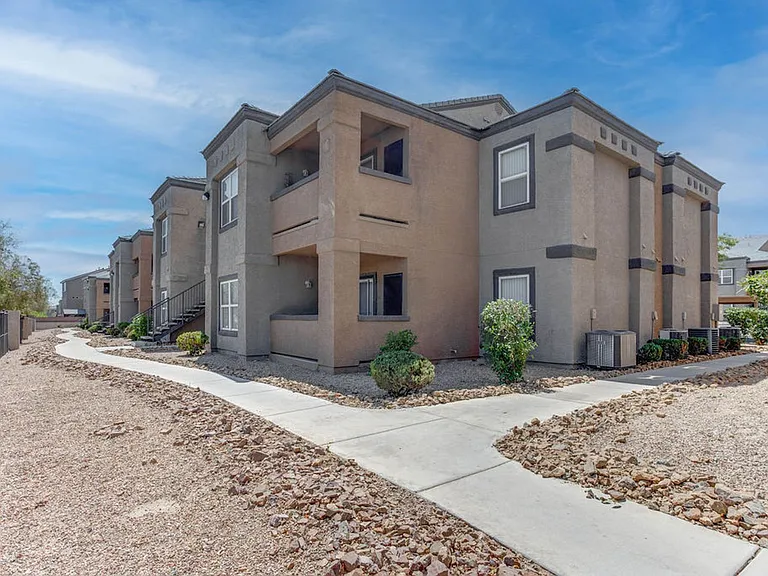 6650 W Warm Springs Rd #1080 — Photo 32