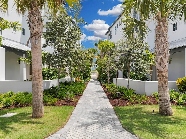 59720 Overseas Hwy #3-ID1531779P — Photo 46