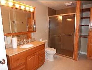 5th image of 2939 Millwood St