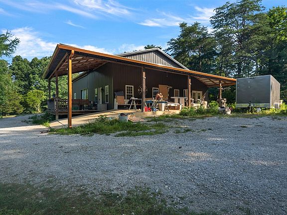 2nd image of 180 Meredith Ridge Rd