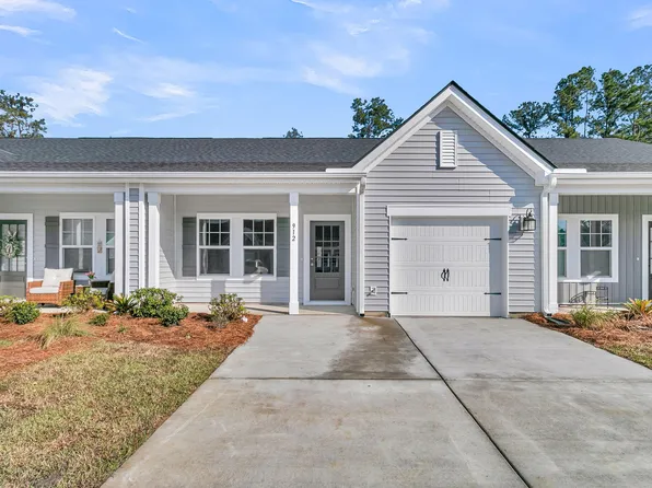 912 Dusk Dr, Summerville, SC 29486