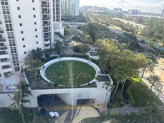 19201 Collins Ave #1044 — Photo 14