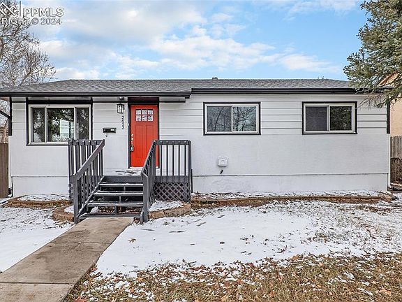 3rd image of 2633 E San Miguel St