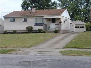 853 Roxbury Ave, Youngstown, OH 44502