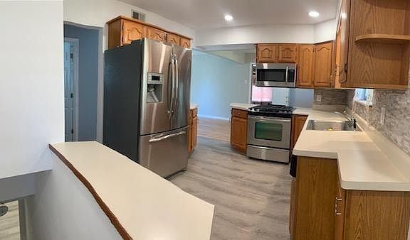3rd image of 11167 Pine Forest Dr