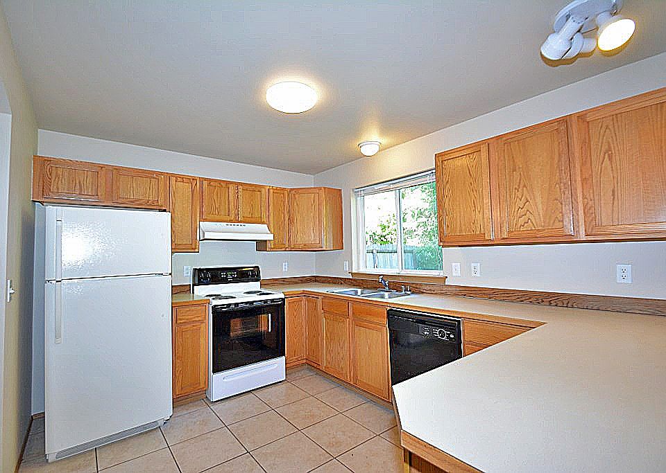 1st image of 21746 E Terra Ln SE