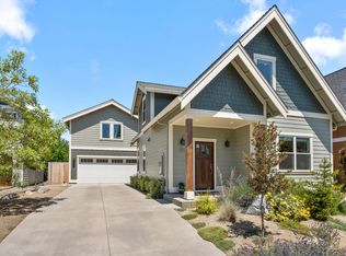 283 Rockfellow Pl, Talent, OR 97540