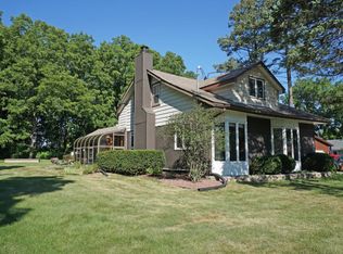 413 High St, Pewaukee, WI 53072