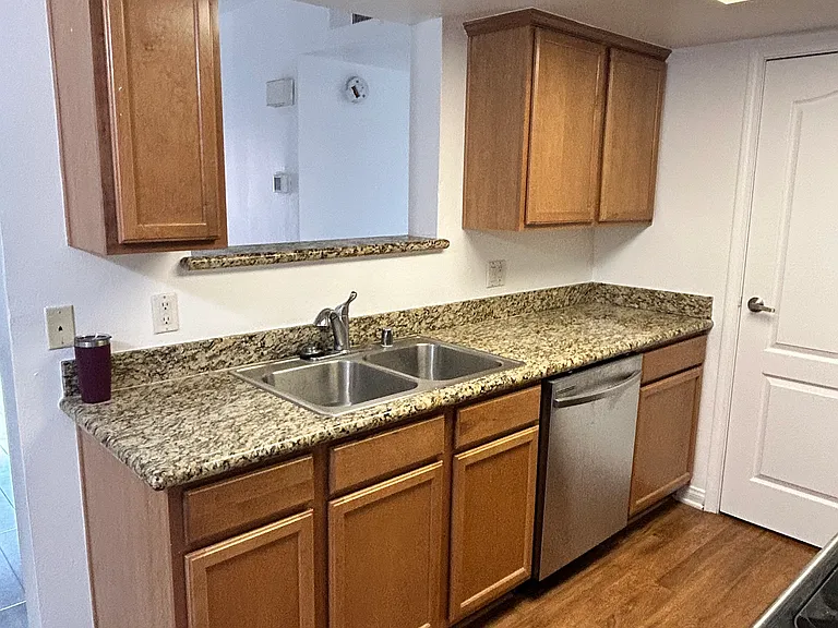 12015 Alta Carmel Ct #305 — Photo 8