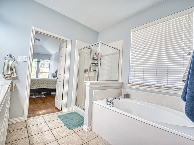5513 Amber Way — Photo 52