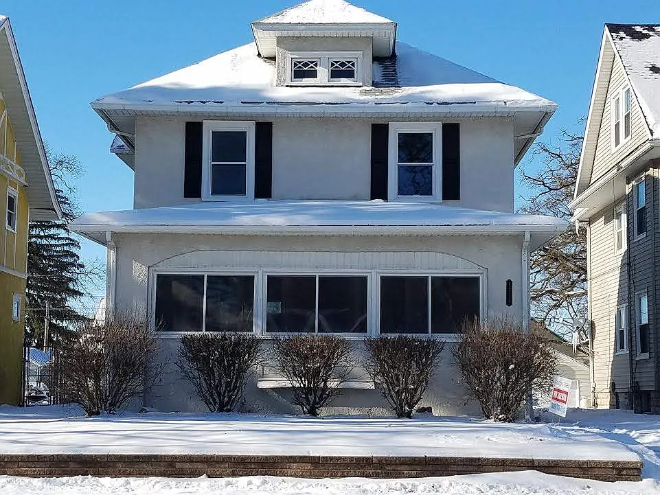 1714 25th St photo 1