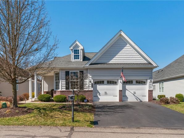 261 Patriot Ln, Freedom, PA 15042
