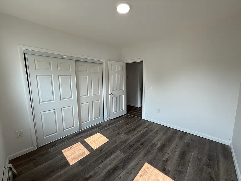 121 Hillview Ave #2 — Photo 8