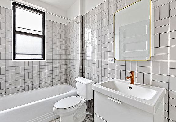 4th image of 665 Saint Marks Ave APT 1B