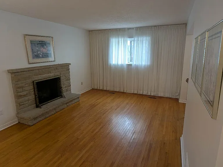 22 Cudham Dr — Photo 5