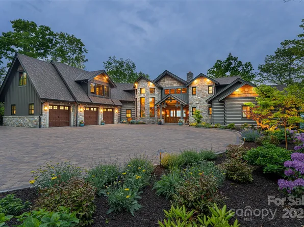 511 Asgi Trl, Maggie Valley, NC 28751