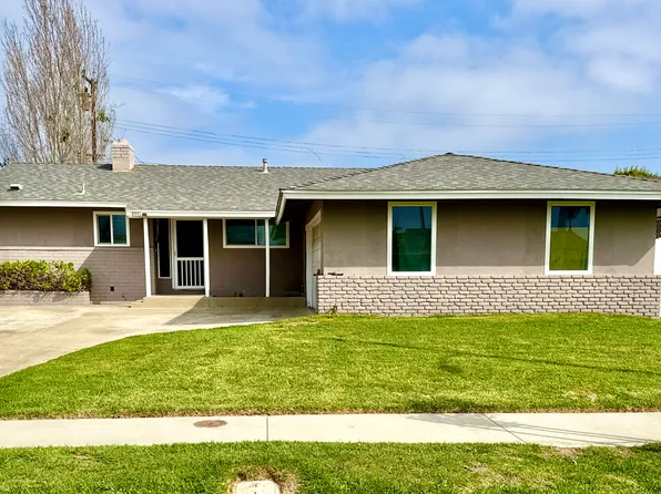 8441 Gilford Cir, Huntington Beach, CA 92646