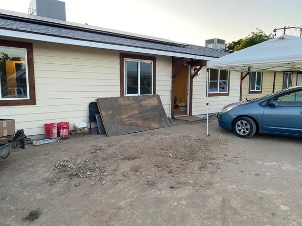 3704 E Laurite Ave #2, Fresno, CA 93725