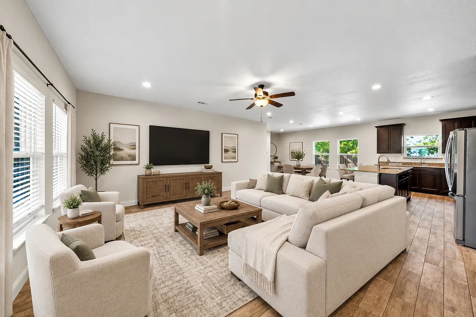 3 bed, 1634 sqft, $1,695 — Photo 1