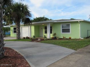 132 E Leon Ln, Cocoa Beach, FL 32931