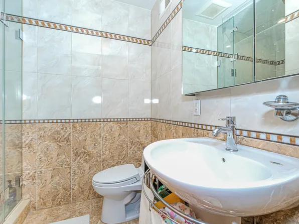 3116 Emmons Avenue image 15 of 26