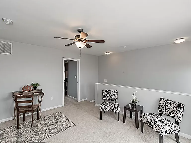 4618 Dillon Pl — Photo 28
