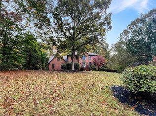 605 Doe Run Dr, Kernersville, NC 27284