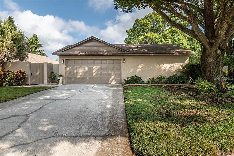 1st image of 604 Channing Dr