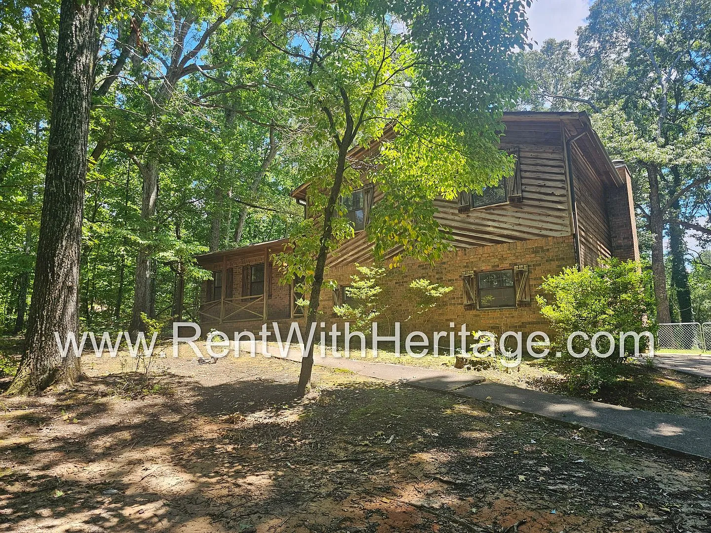 Wow! Gorgeous Home / Partial Finished Basement / Resort Style Pool/ Alexander High School — Photo 2