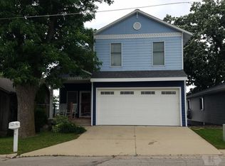 2701 S Lakeview Dr, Clear Lake, IA 50428