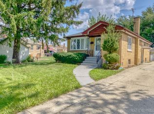 415 Clayton Rd, Hillside, IL 60162