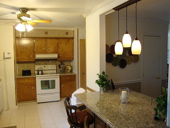 Kitchen Bar with Light Dimmer