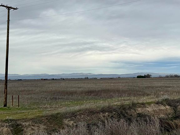 3rd image of 9250 Campbell Rd