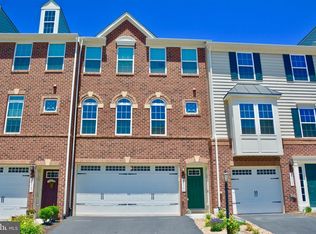 25845 Clairmont Manor Sq, Aldie, VA 20105