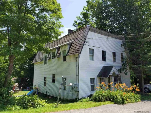 80 West St, Whitehall, NY 12887