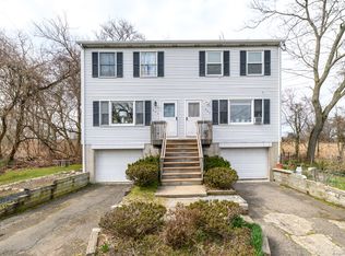 207 Rutland Ave UNIT 207, Fairfield, CT 06825