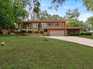 1429 W Lincoln Hwy, Schererville, IN