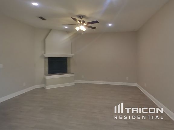 2nd image of 8808 Bayaud Dr