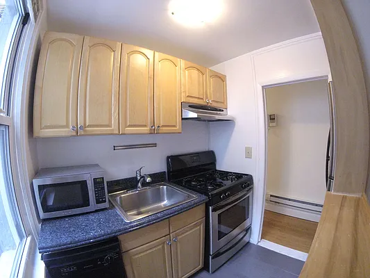 Rented by Avenues Real Estate | media 24