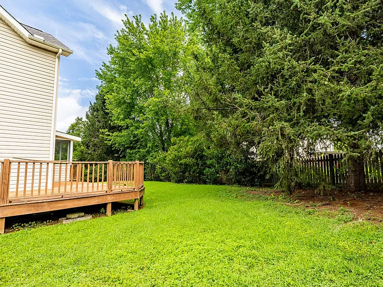 8807 Ryegate Dr — Photo 8